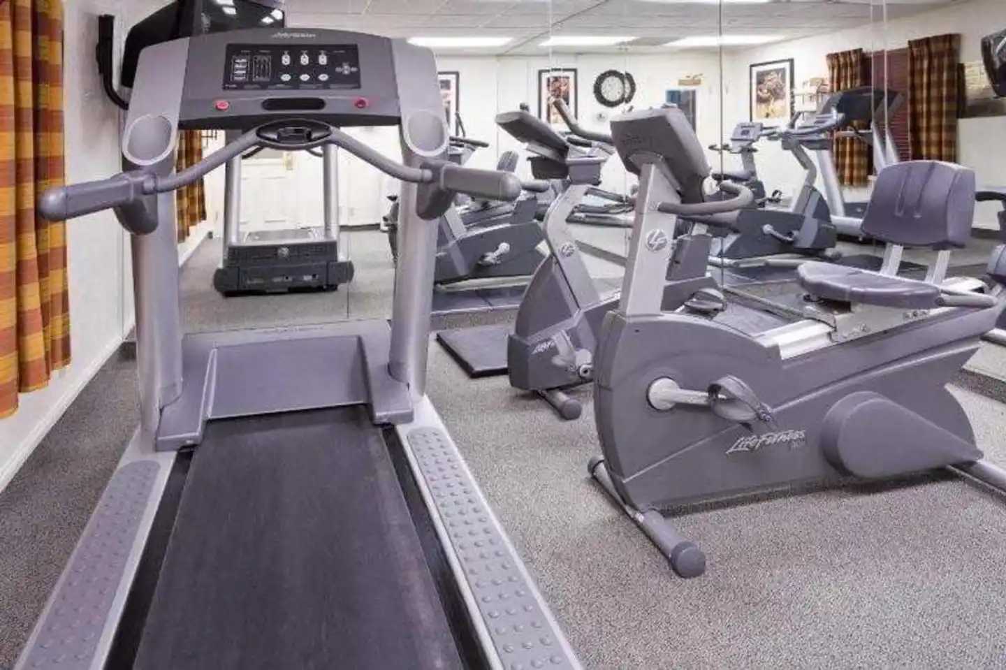 Sonesta ES Suites Lake Buena Vista - Orlando Sport und Entertainment