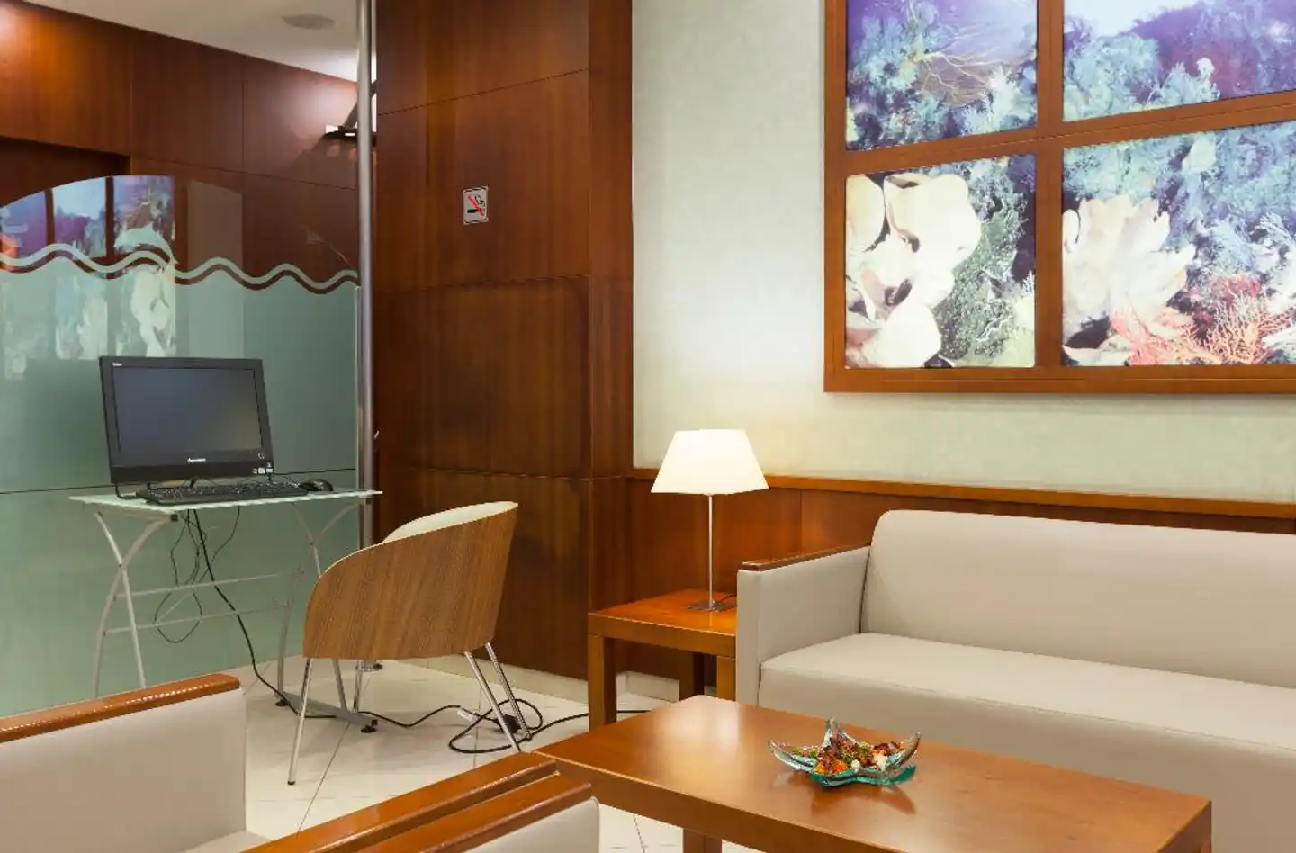 Delfín Lobby