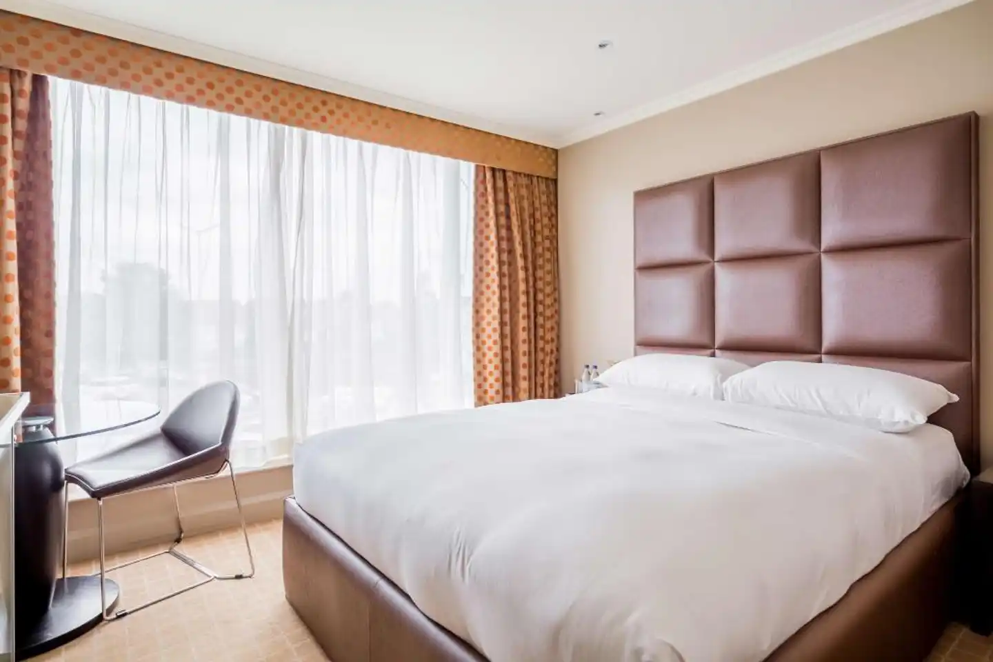 Radisson Blu Edwardian Heathrow Hotel Wohnbeispiel