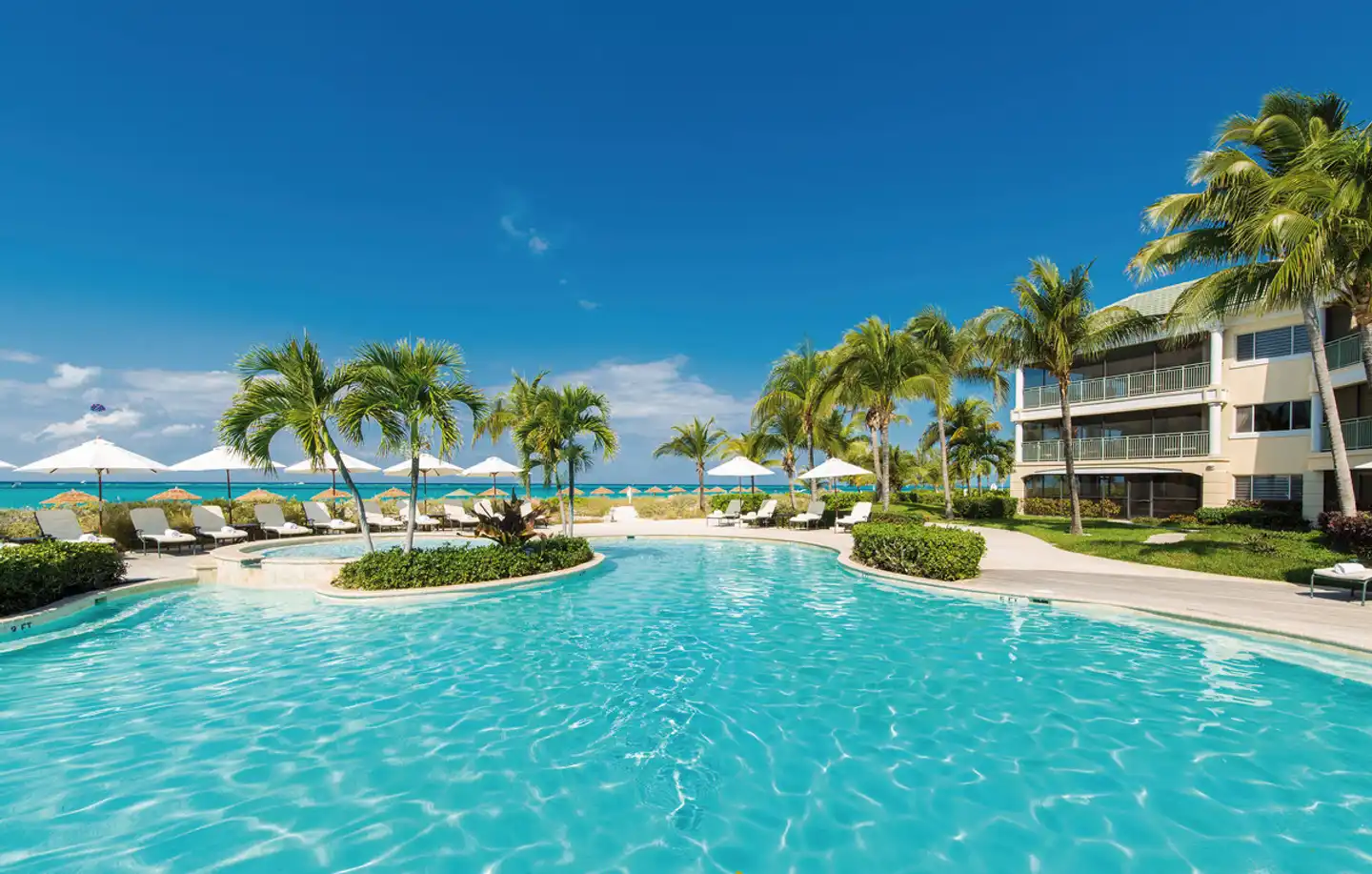 The Sands at Grace Bay Pool