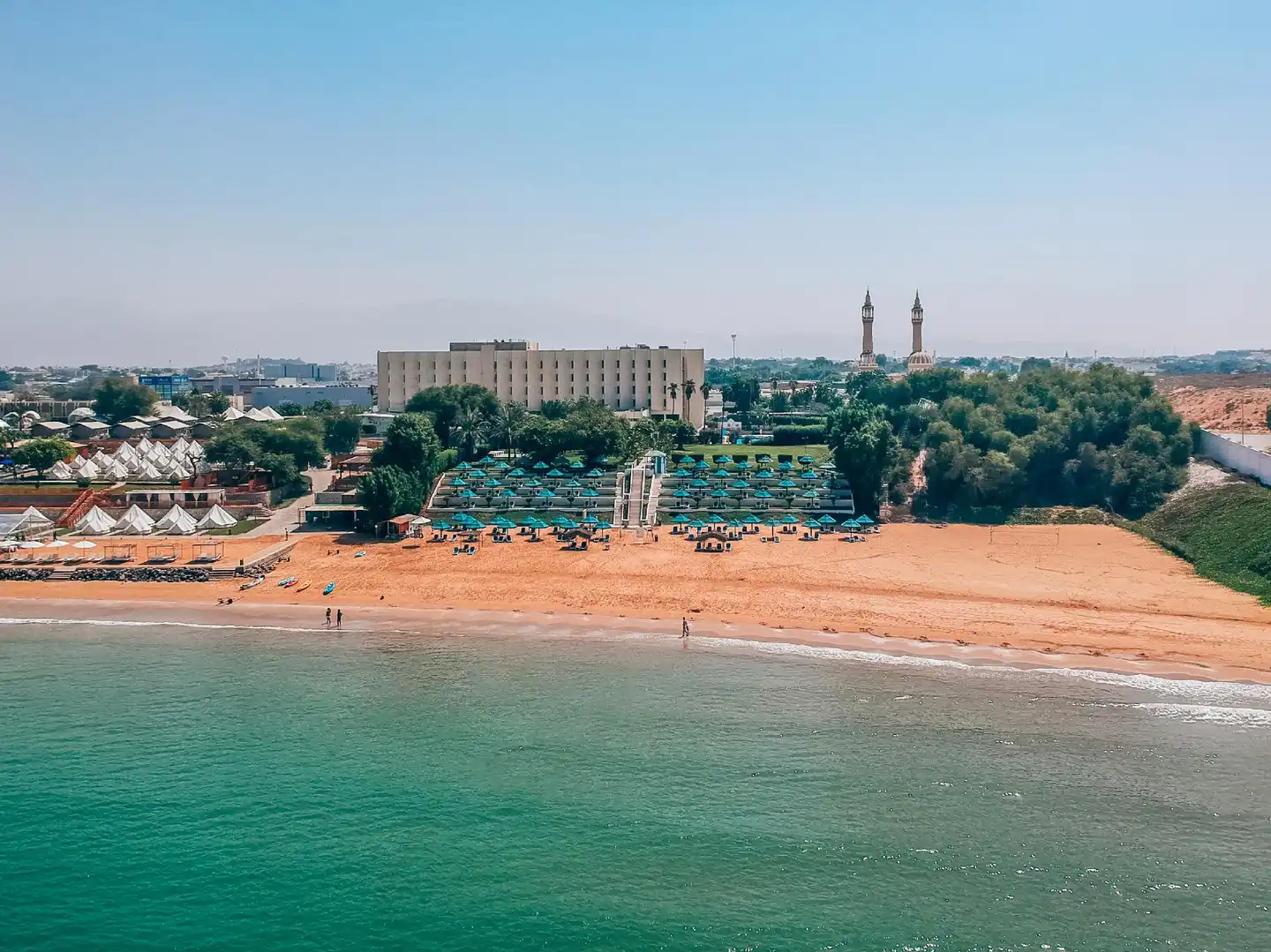 BM Beach Hotel Strand