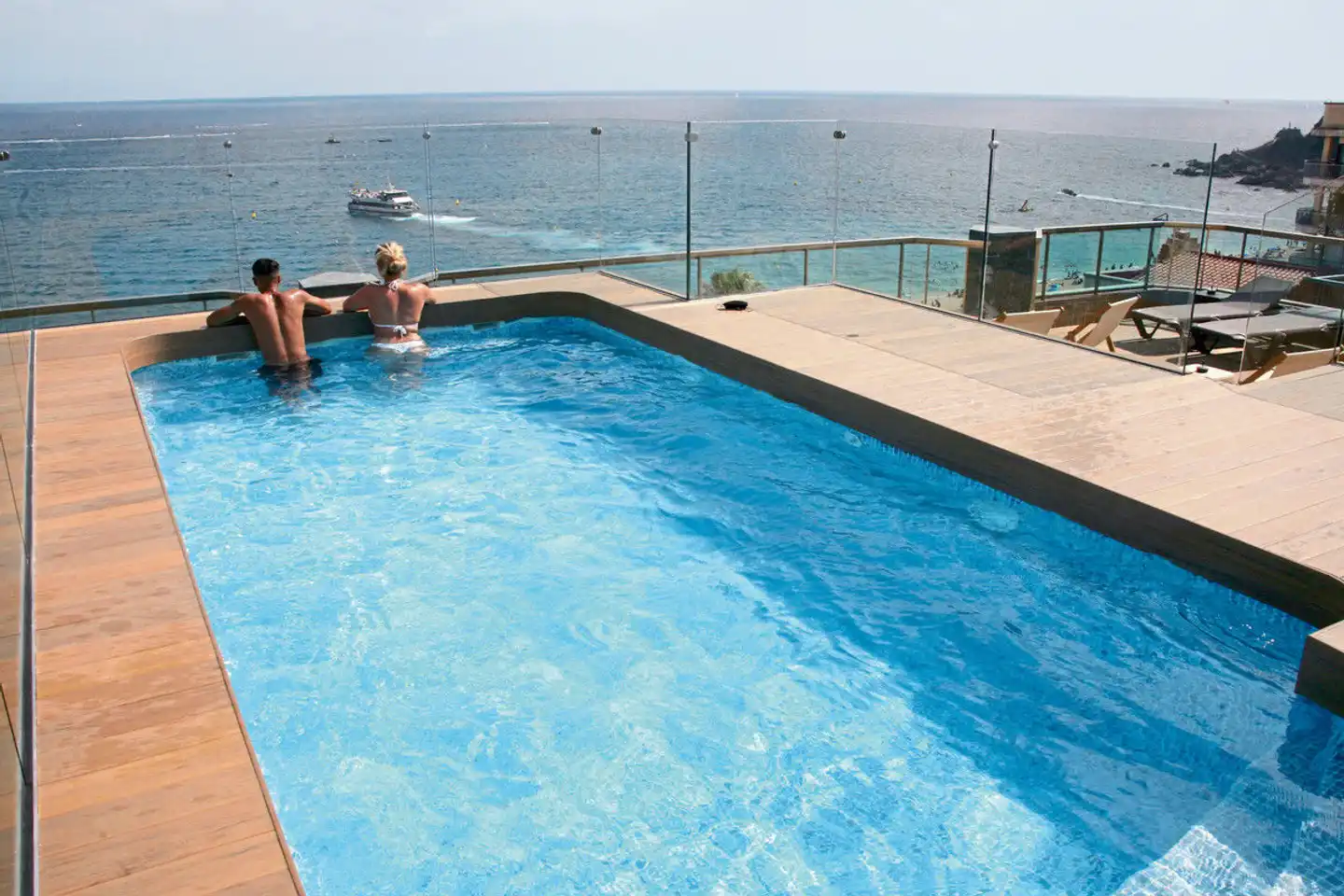 Miramar Pool