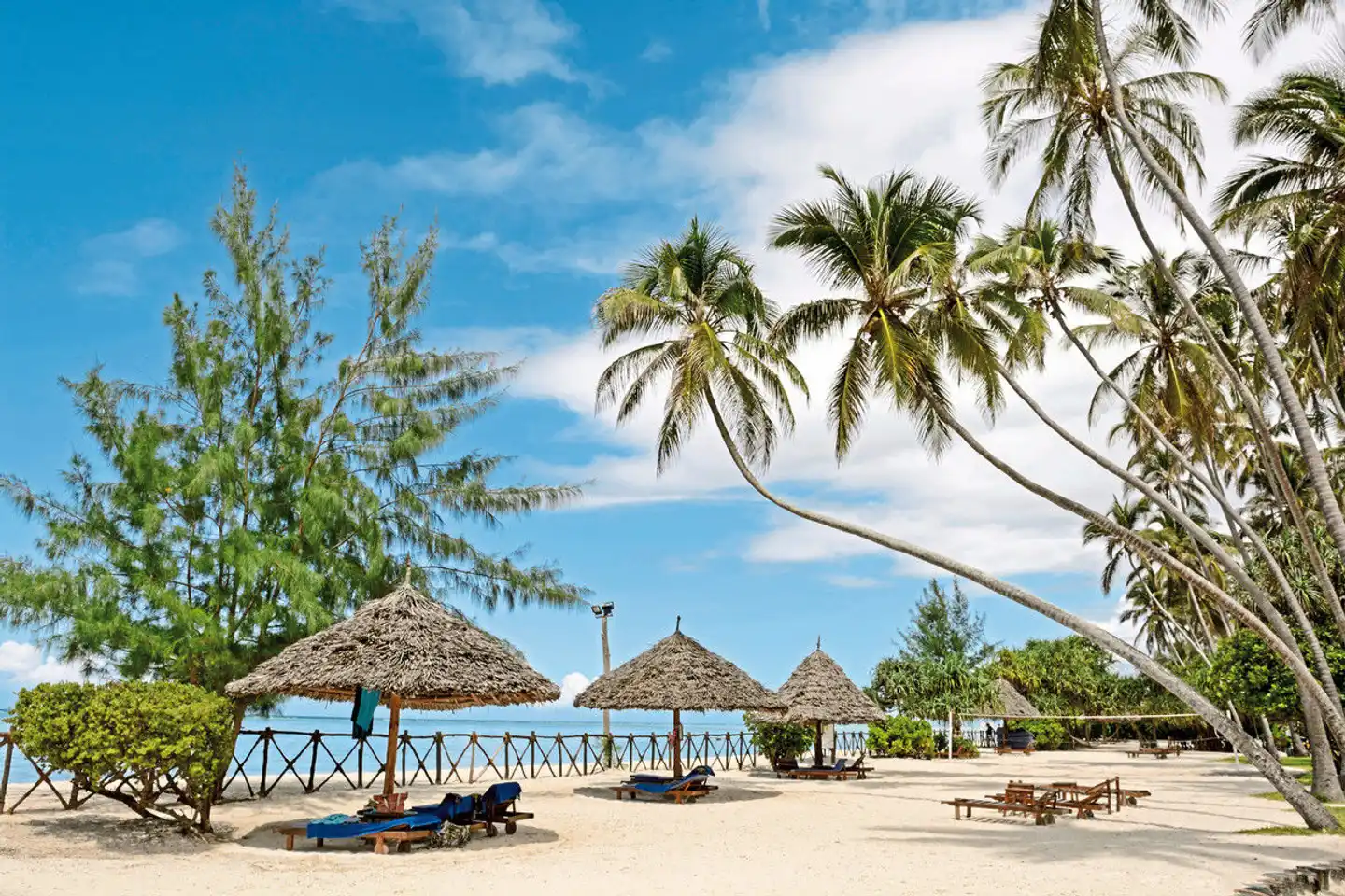 Ocean Paradise Resort & Spa Strand