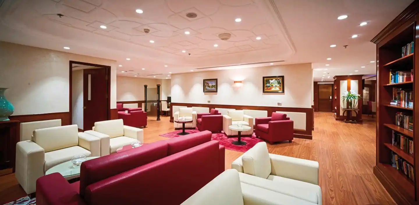 Windsor Plaza Hotel Lobby