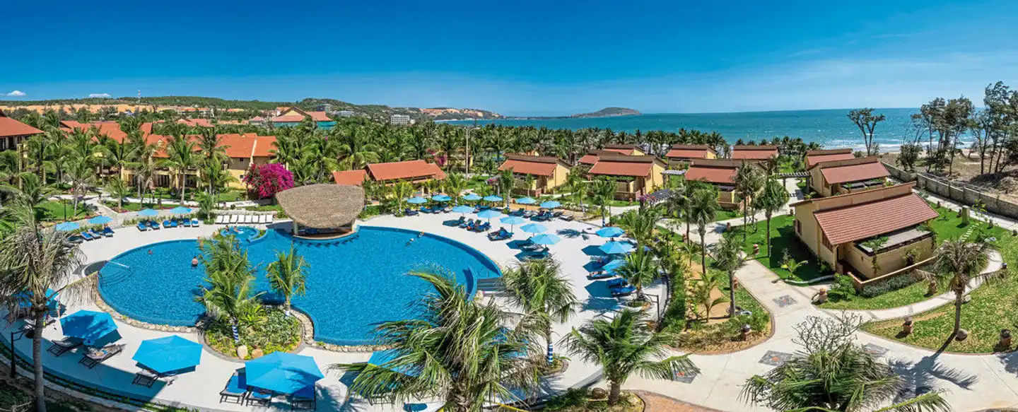 Pandanus Resort Pool