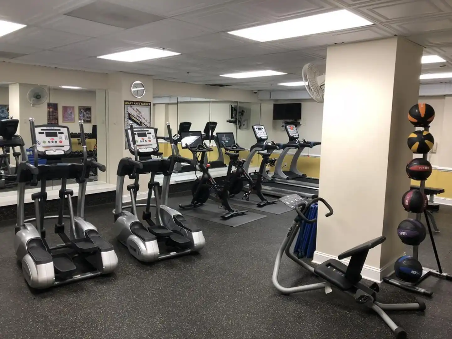 Francis Marion Hotel Sport und Entertainment