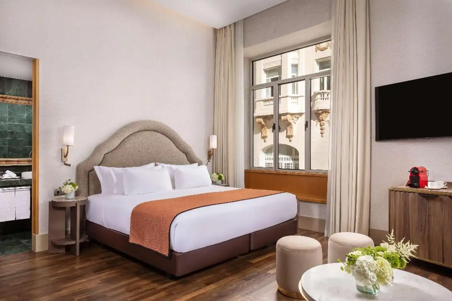 NH Collection Madrid Paseo del Prado Wohnbeispiel