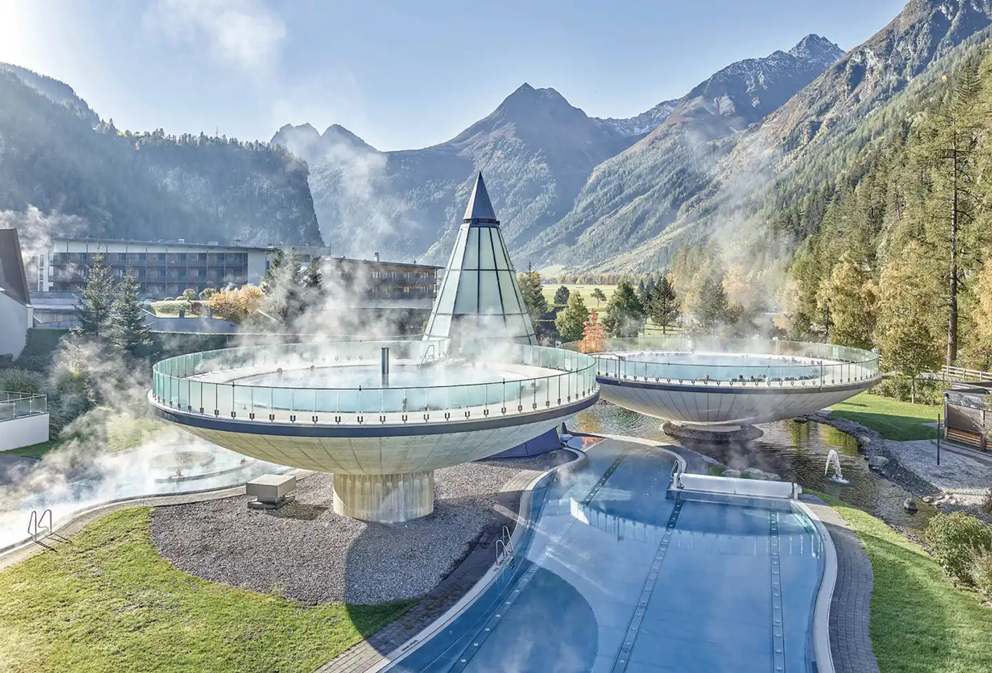 AQUA DOME-Tirol Therme Längenfeld Aussenansicht