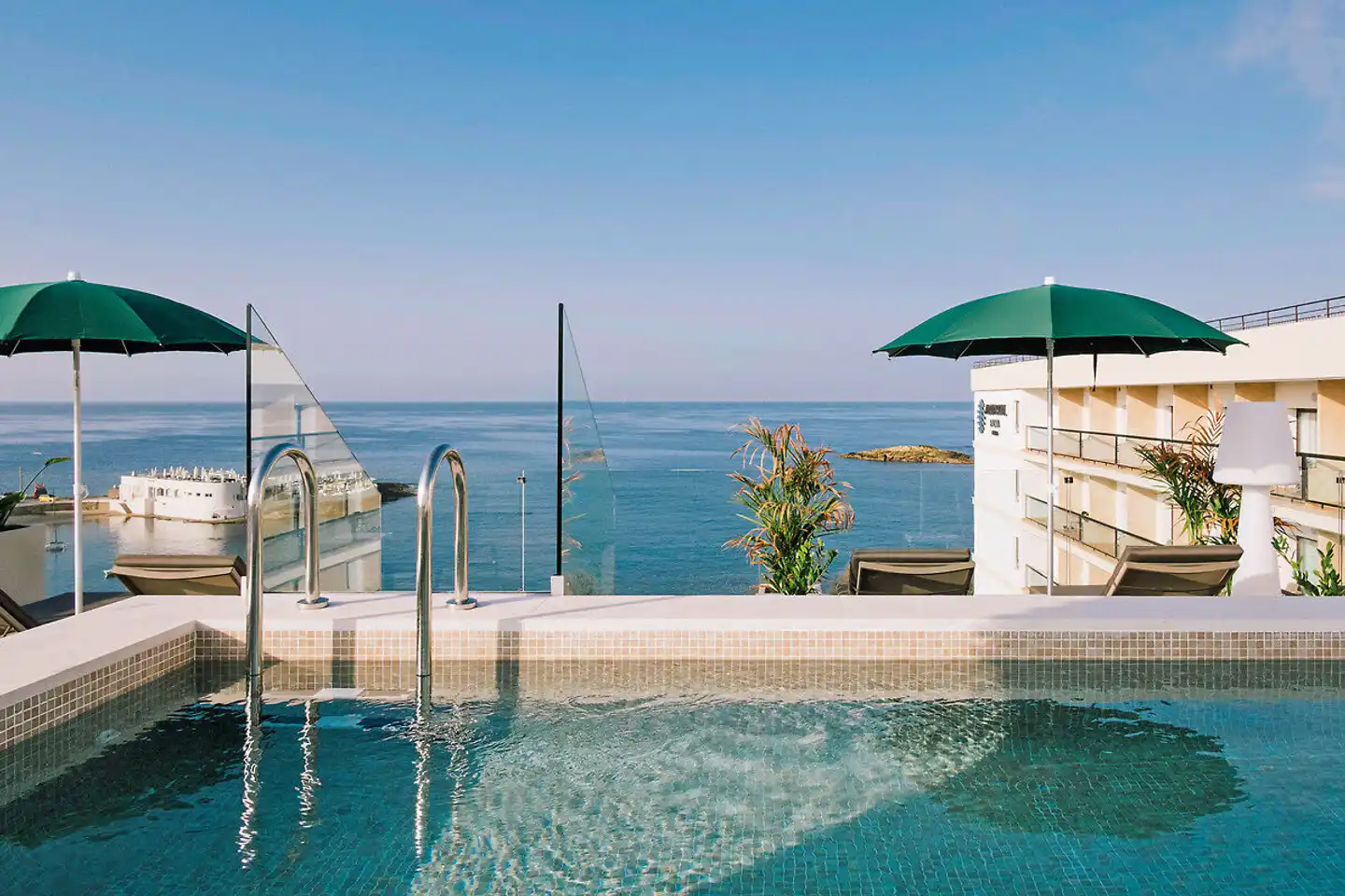 AluaSoul Palma Pool