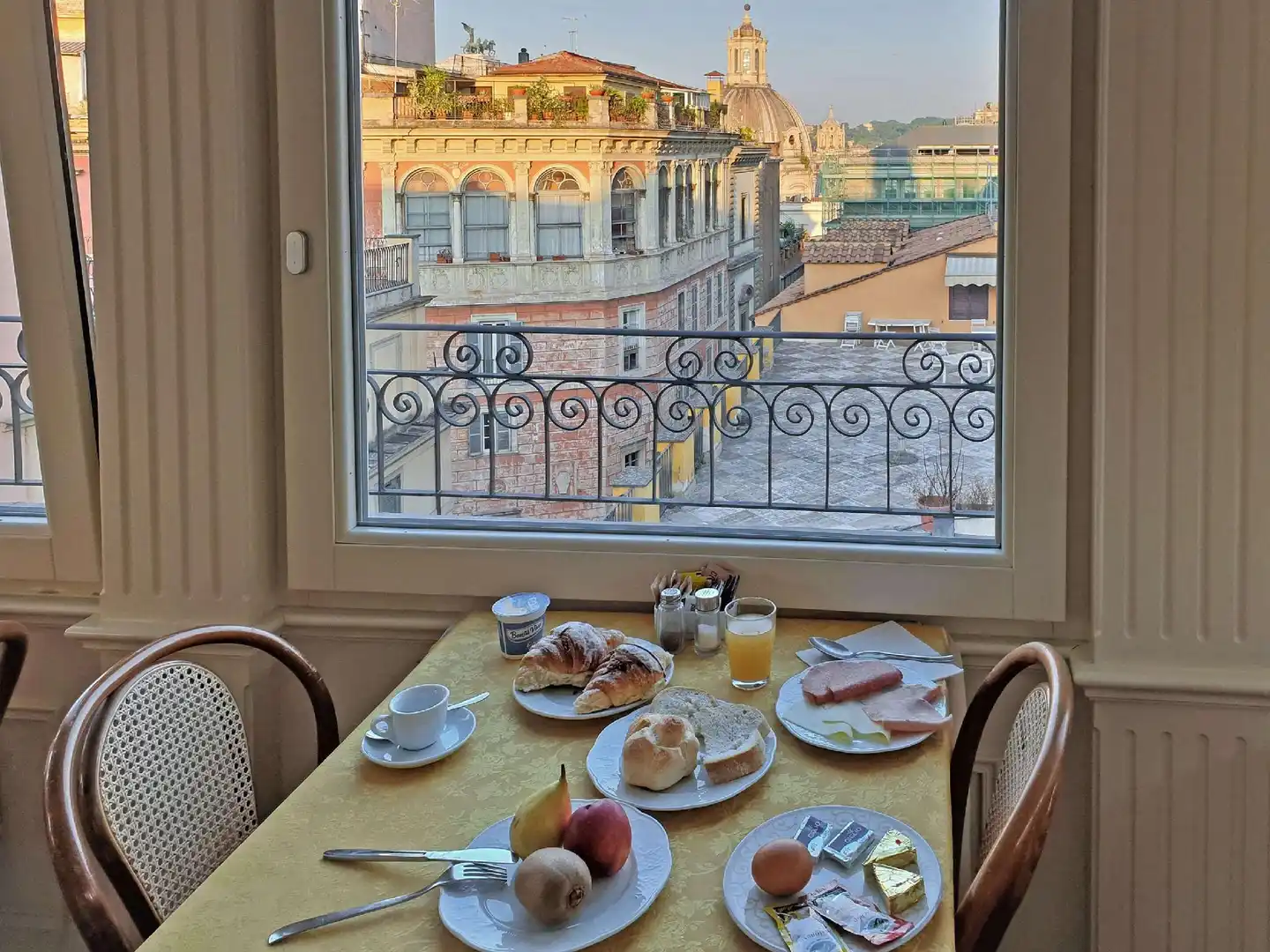 Bolivar Restaurant