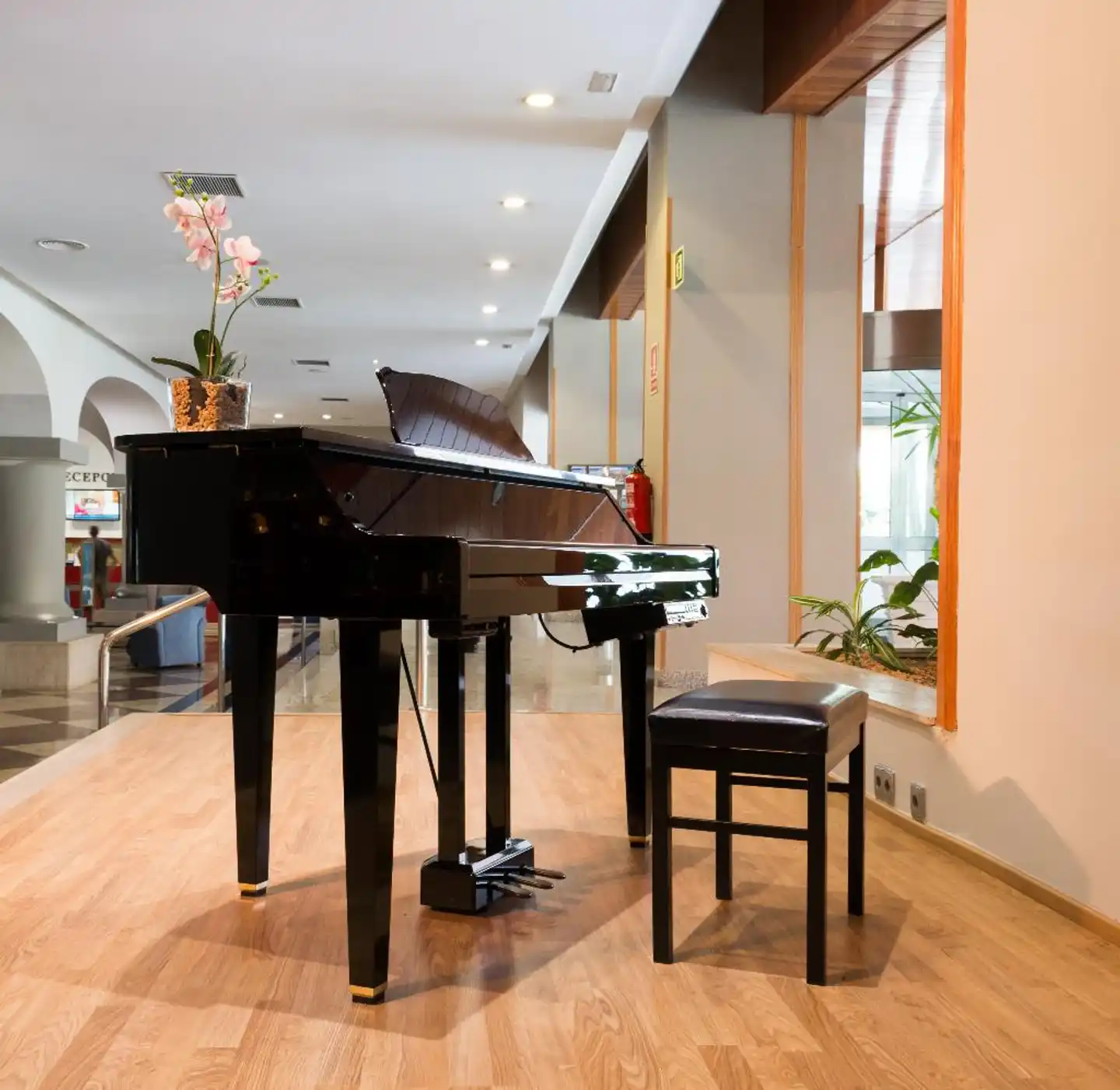 Hotel ILUNION Les Corts Spa Bar