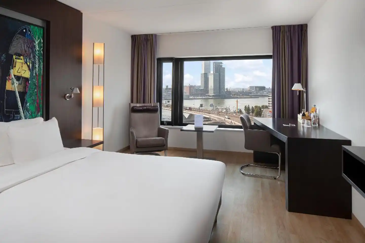 DoubleTree by Hilton Rotterdam Centre Wohnbeispiel