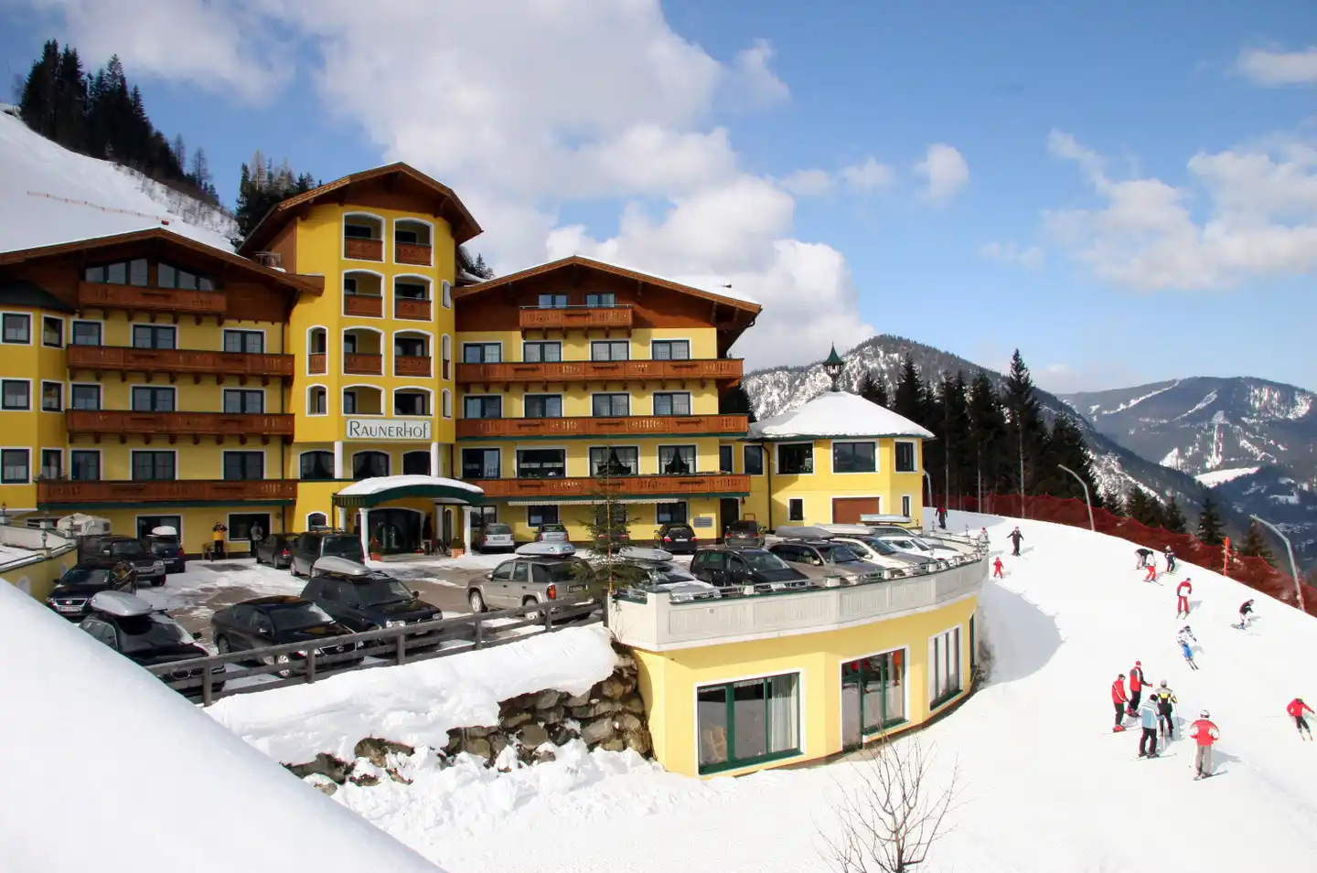 Gut Raunerhof Aussenansicht