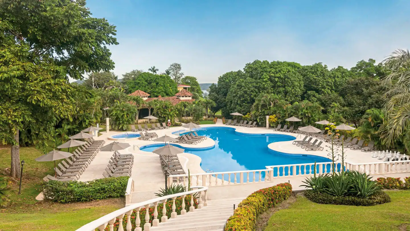 Occidental Papagayo Pool