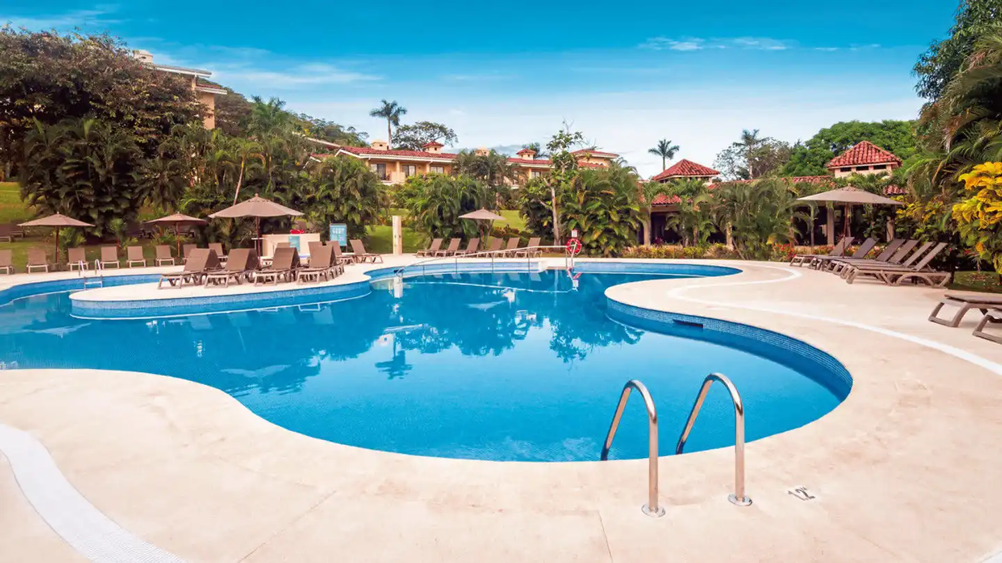 Occidental Papagayo Pool