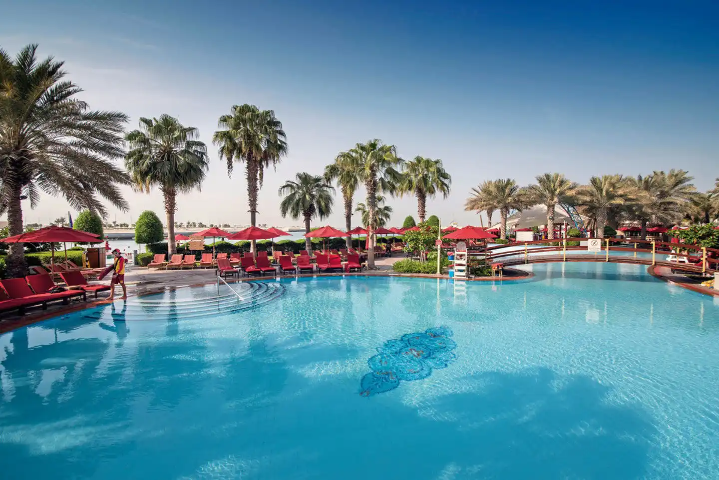 Khalidiya Palace Rayhaan by Rotana Pool