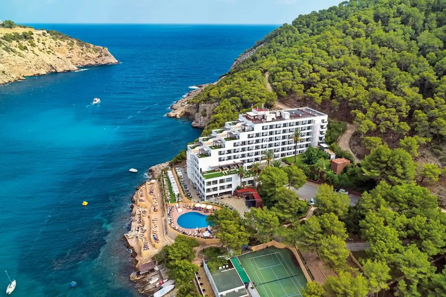 Palladium Cala Llonga Aussenansicht