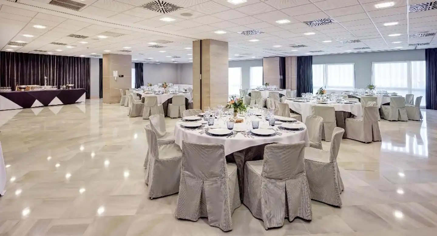 NH Amistad Murcia Restaurant