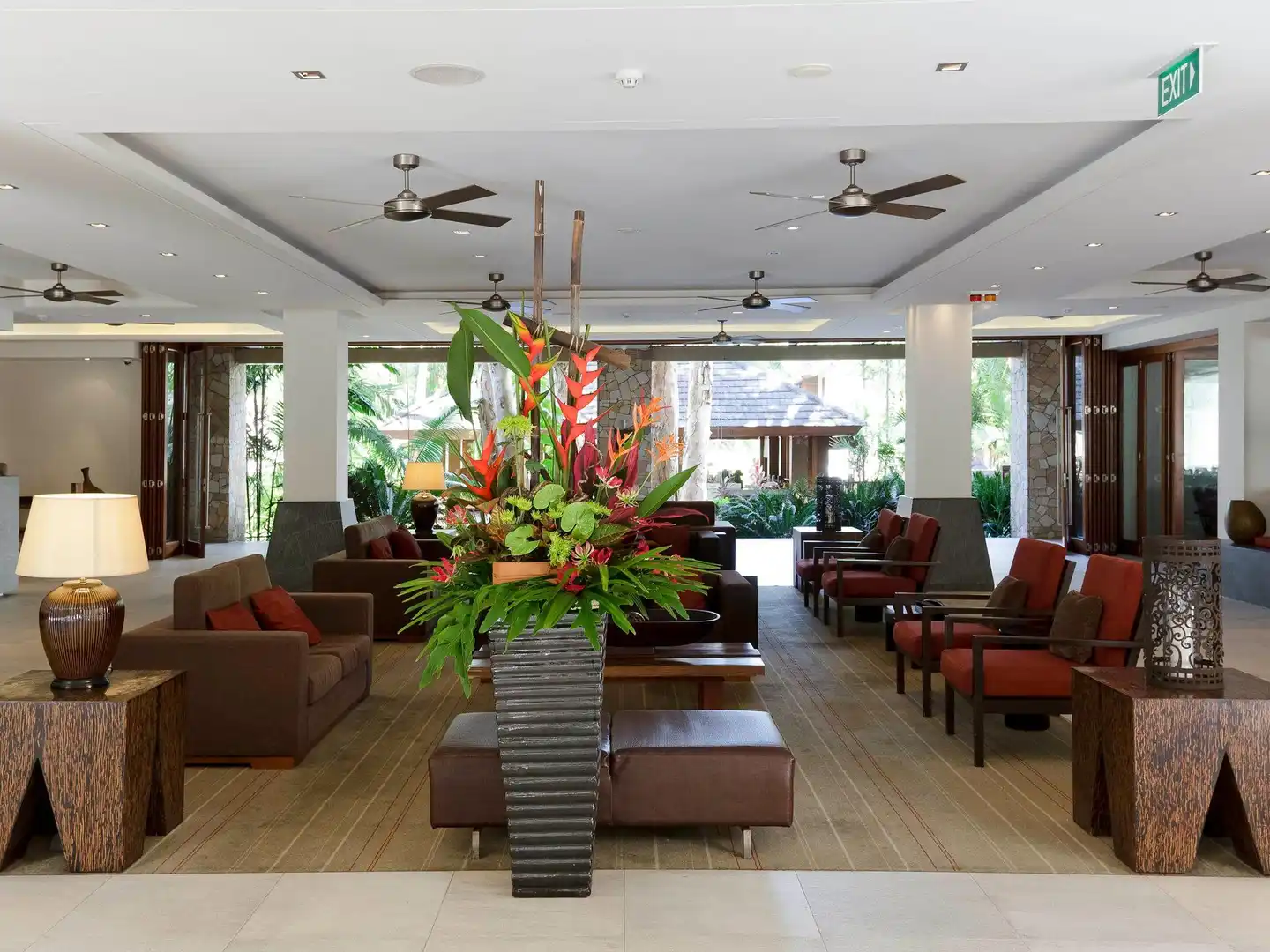 Pullman Palm Cove Sea Temple Resort & Spa Lobby