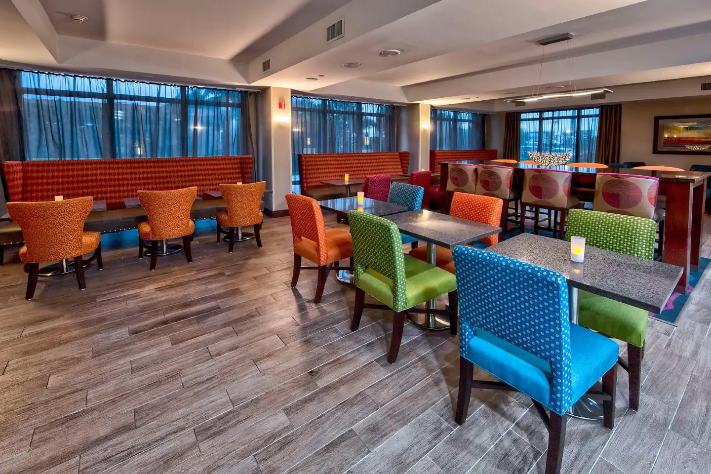 Hampton Inn Orlando-Maingate South Restaurant