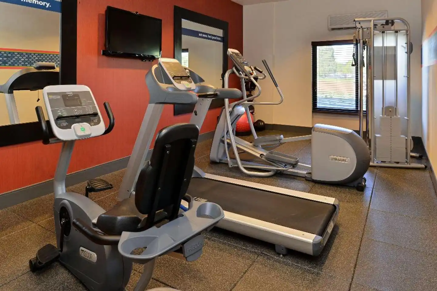 Hampton Inn Portland East Sport und Entertainment