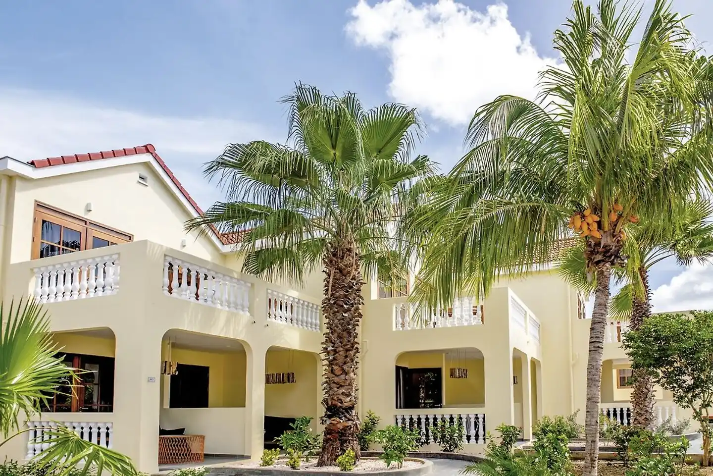 Livingstone Jan Thiel Beach Resort Aussenansicht