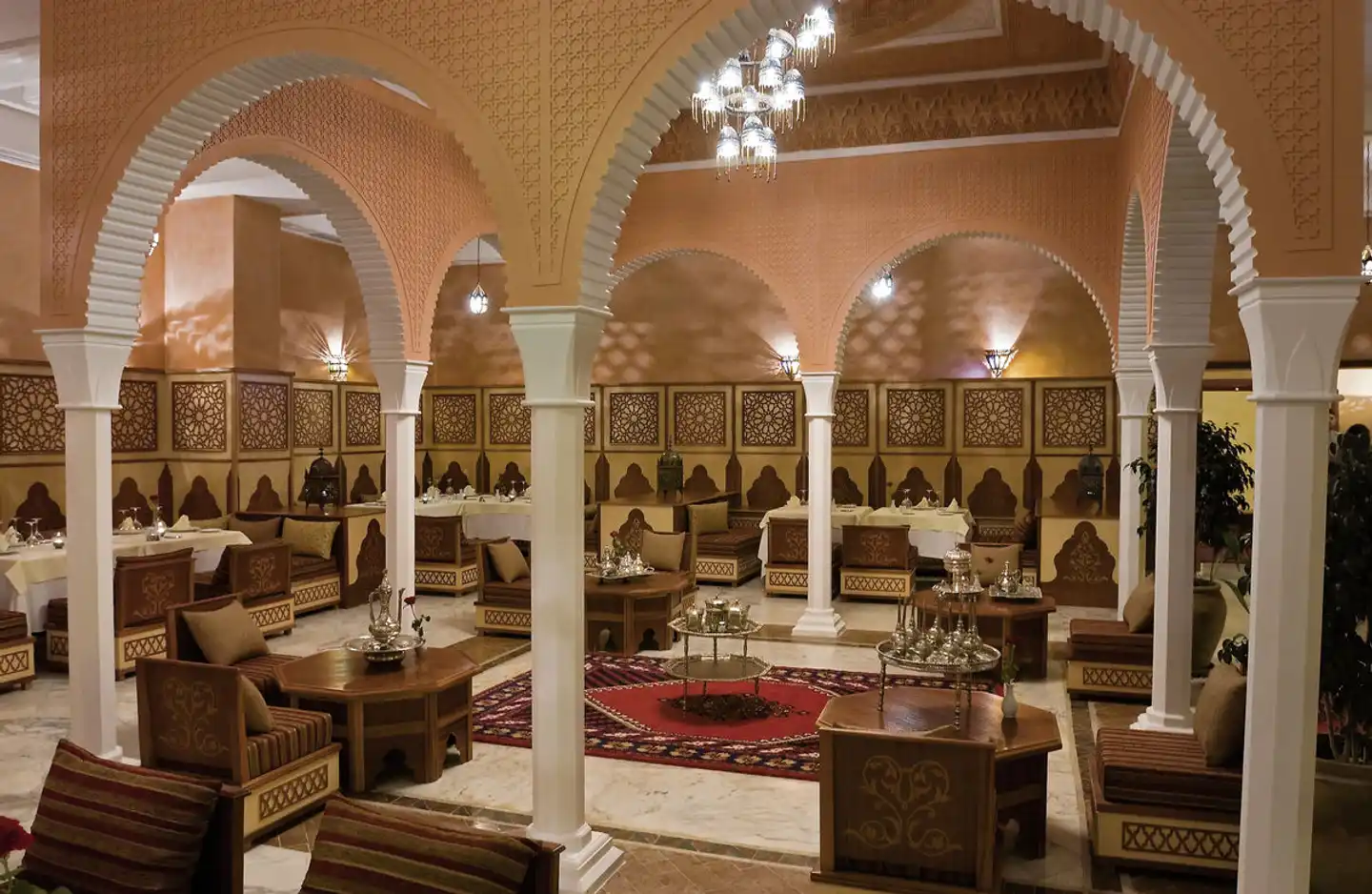 Alhambra Thalasso Lobby
