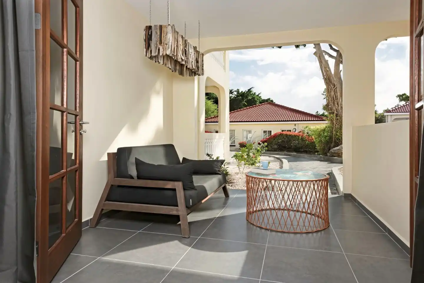 Livingstone Jan Thiel Beach Resort Lobby