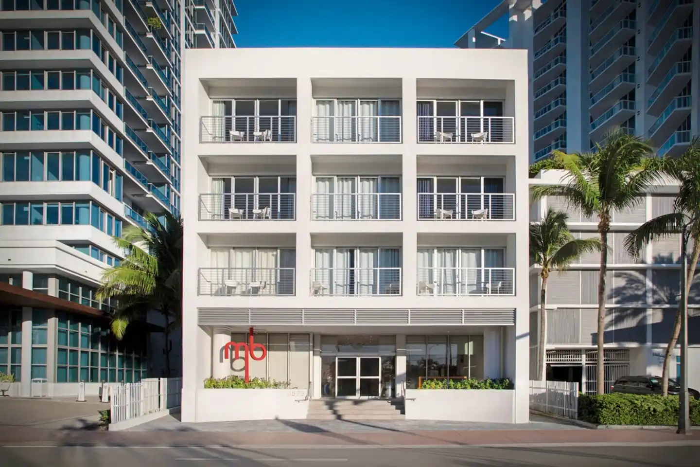 MB Hotel, Trademark Collection by Wyndham Aussenansicht