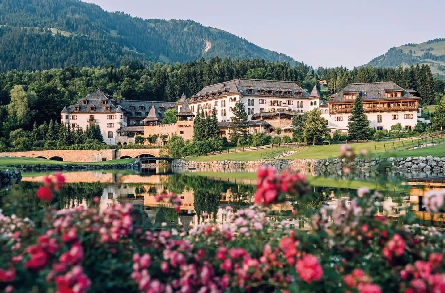 Schlosshotel Kitzbühel - THE SPA MOMEMTUM by A-ROSA Collection Aussenansicht