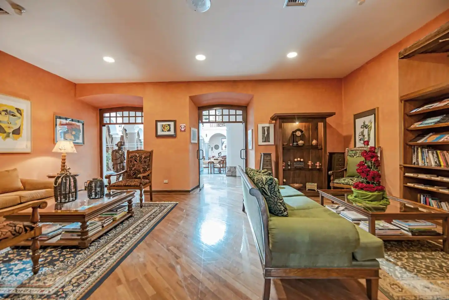 Patio Andaluz Lobby