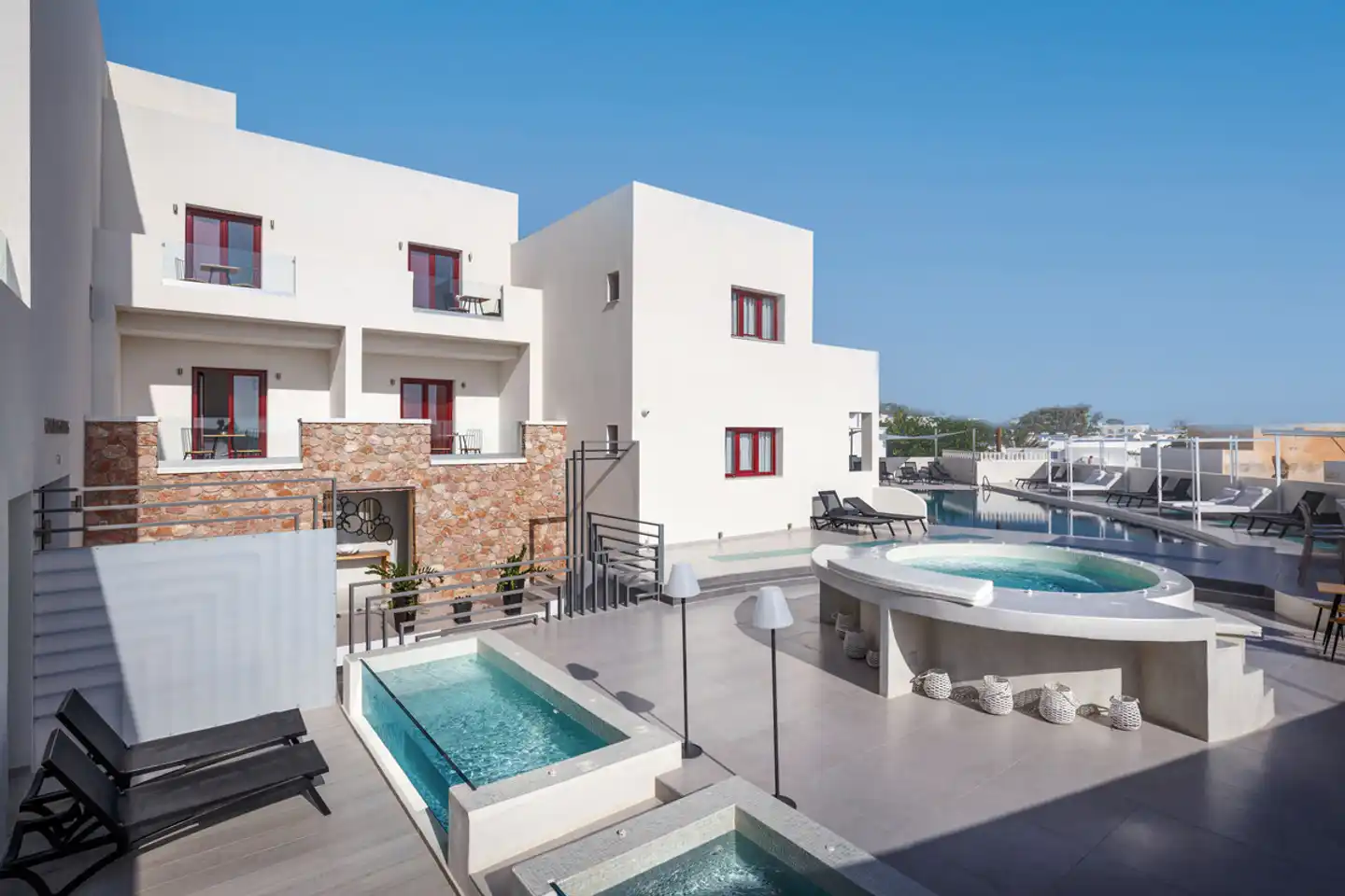 MAR n MAR Crown Hotel and Suites Pool