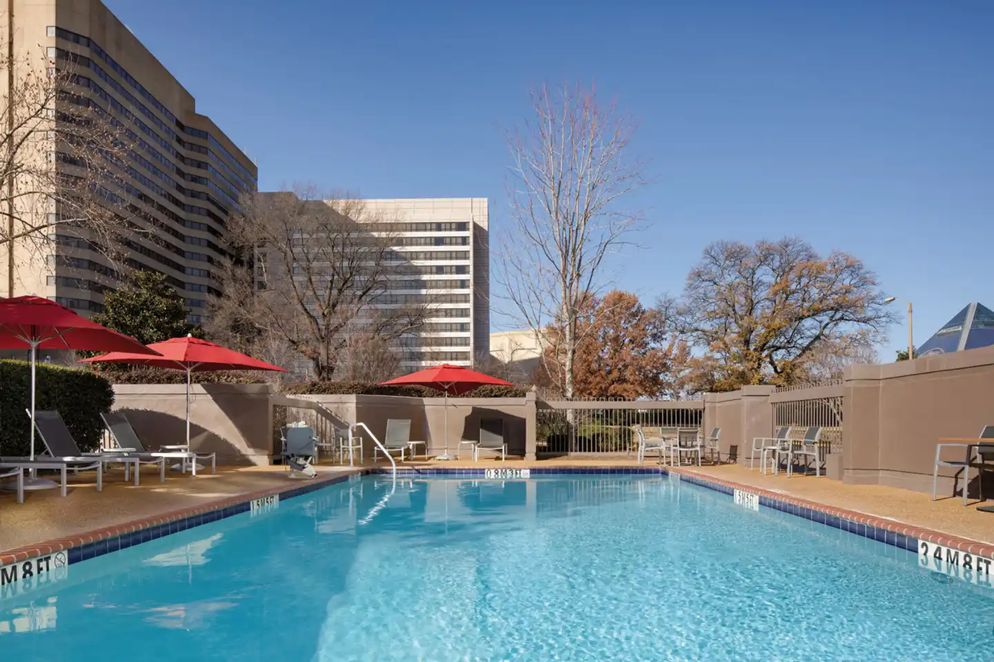 Crowne Plaza Memphis Pool