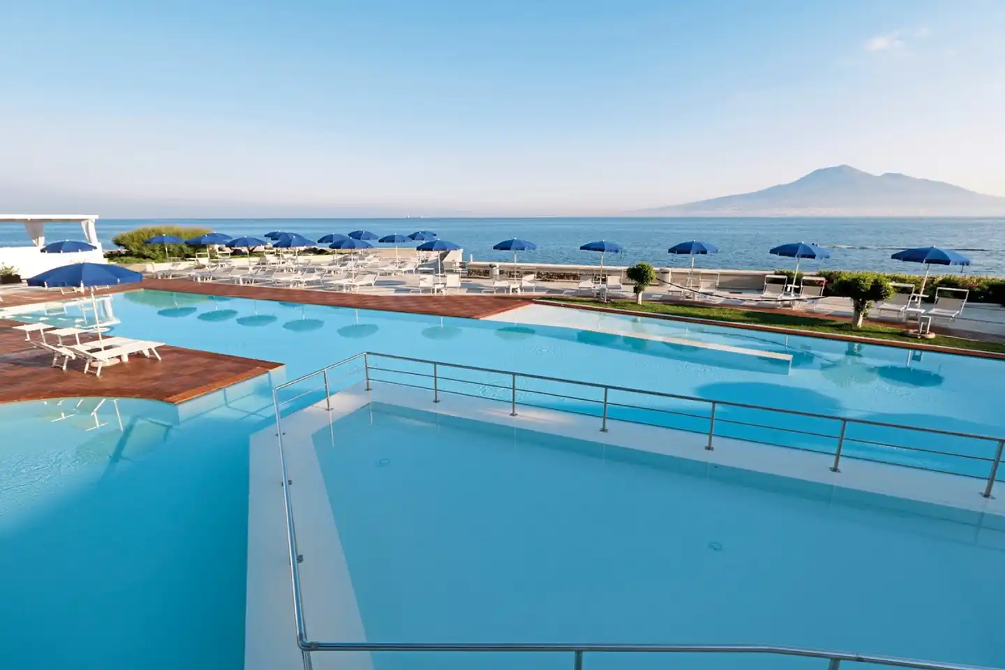 Towers Hotel Stabiae Sorrento Coast Pool