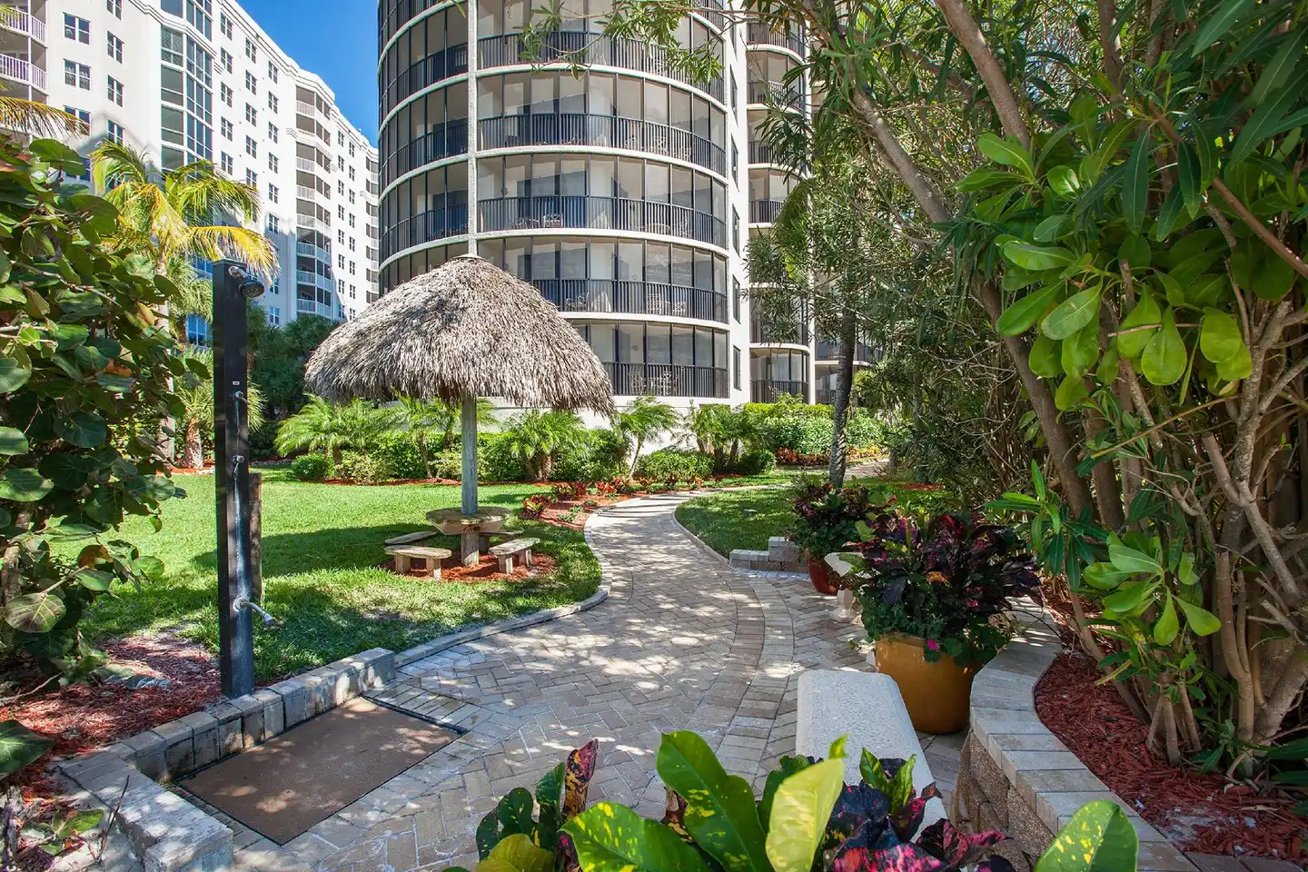 Pointe Estero Resort Garten