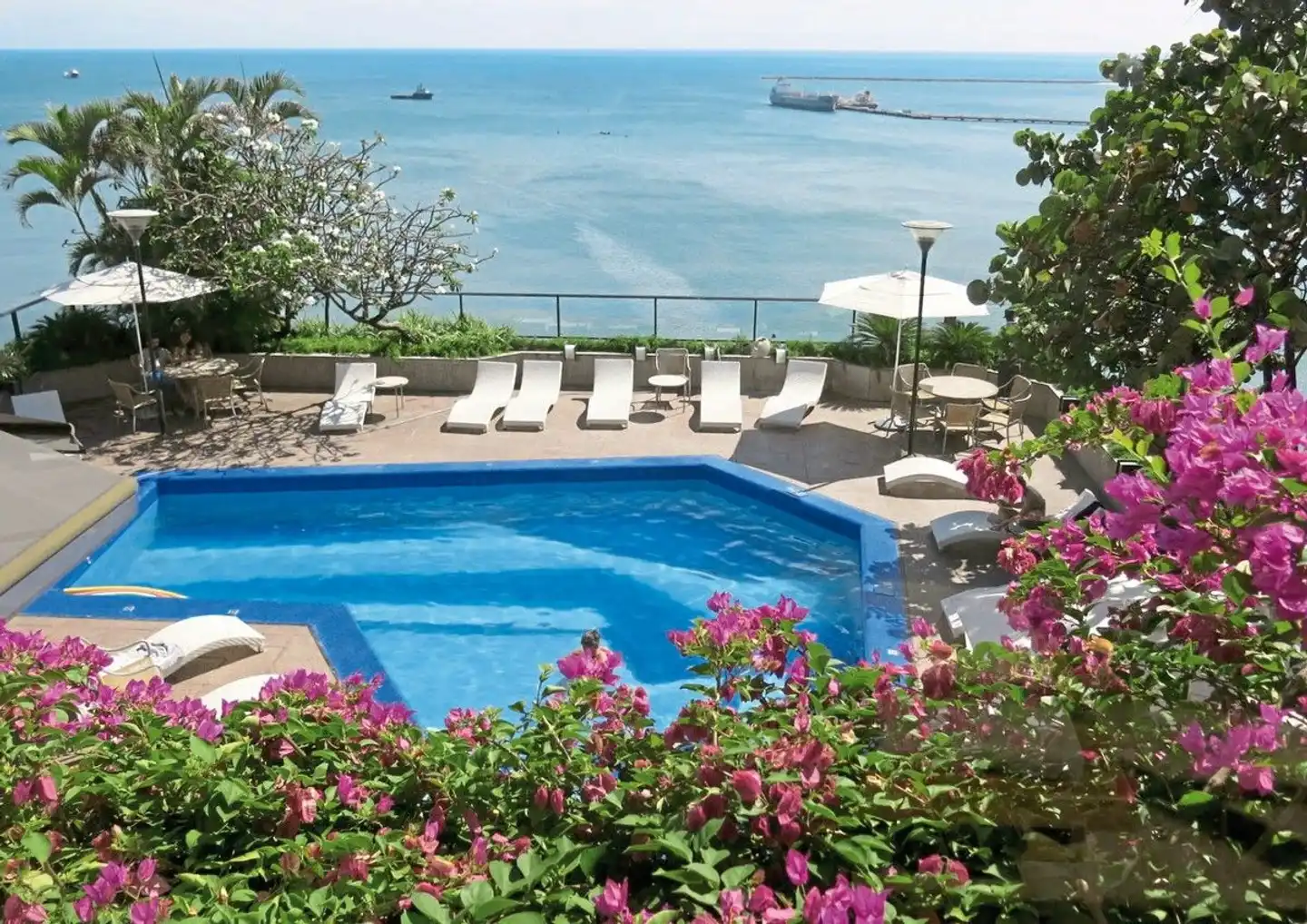 Gran Marquise Pool