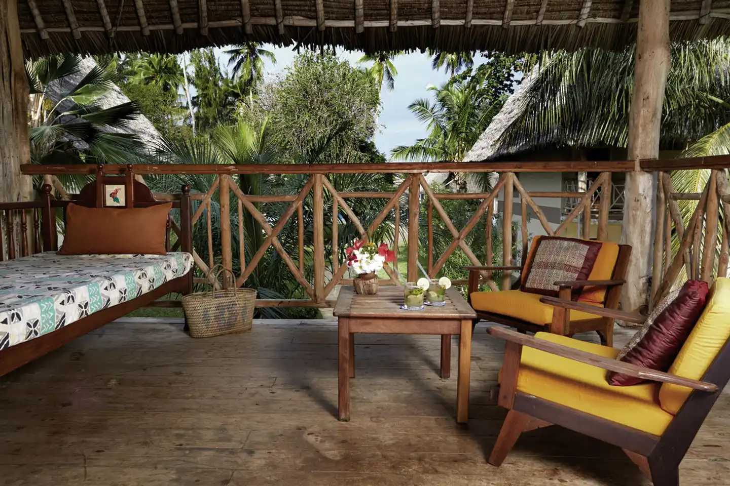 Neptune Palm Beach Resort Terrasse