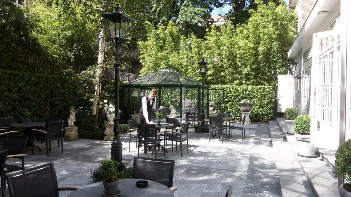 Apollofirst Boutique Hotel Amsterdam Terrasse
