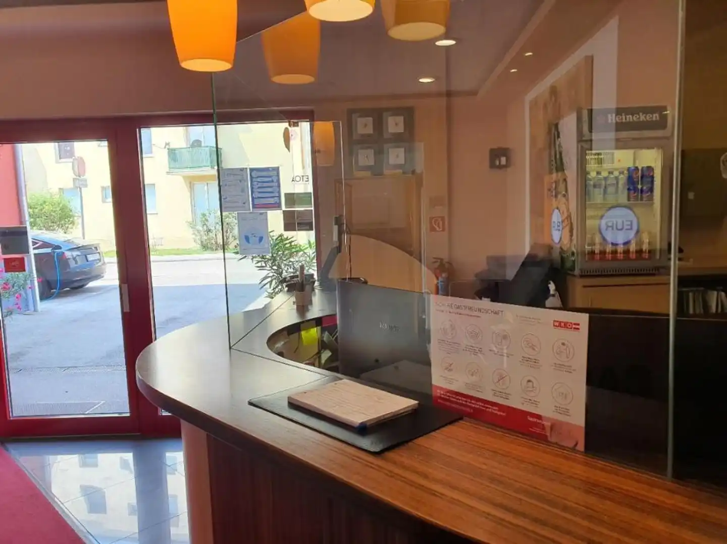 Arion Airporthotel Lobby