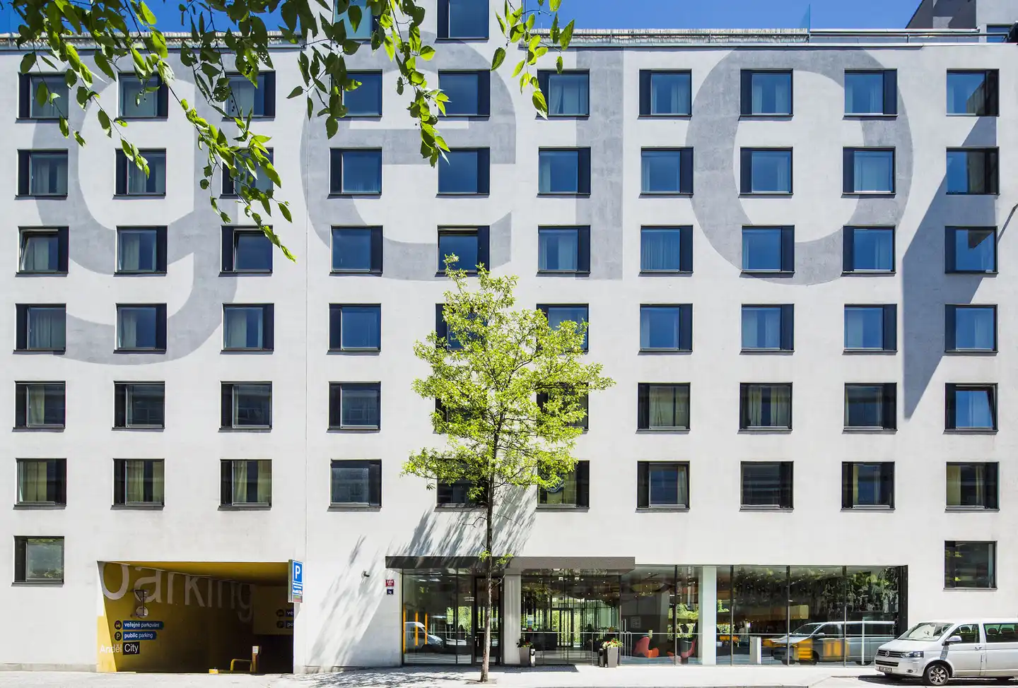 Orea Hotel Angelo Praha Aussenansicht