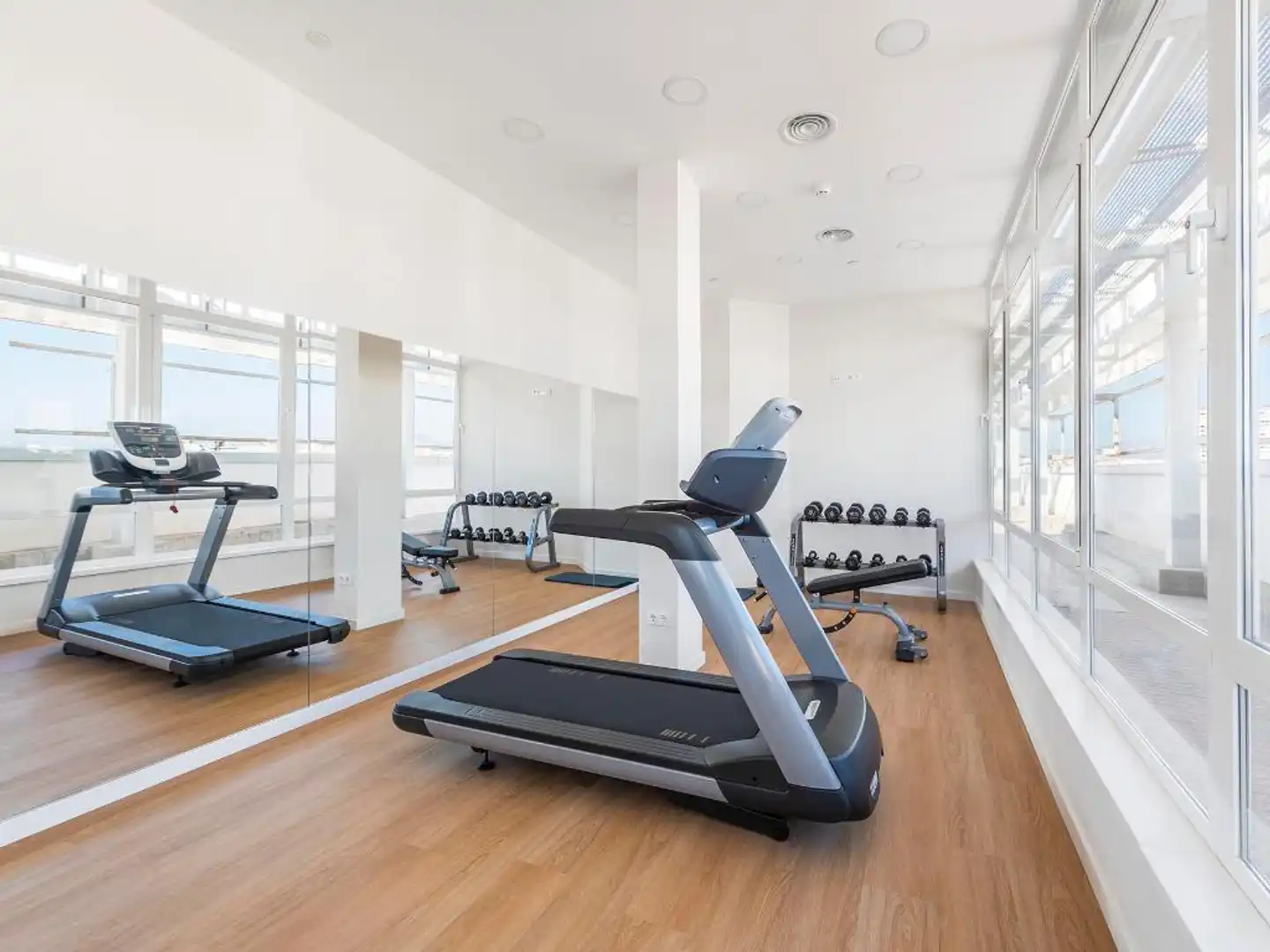 Eurostars Lucentum Sport und Entertainment