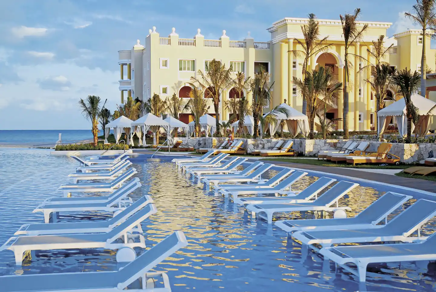 JOIA Paraíso by Iberostar Pool