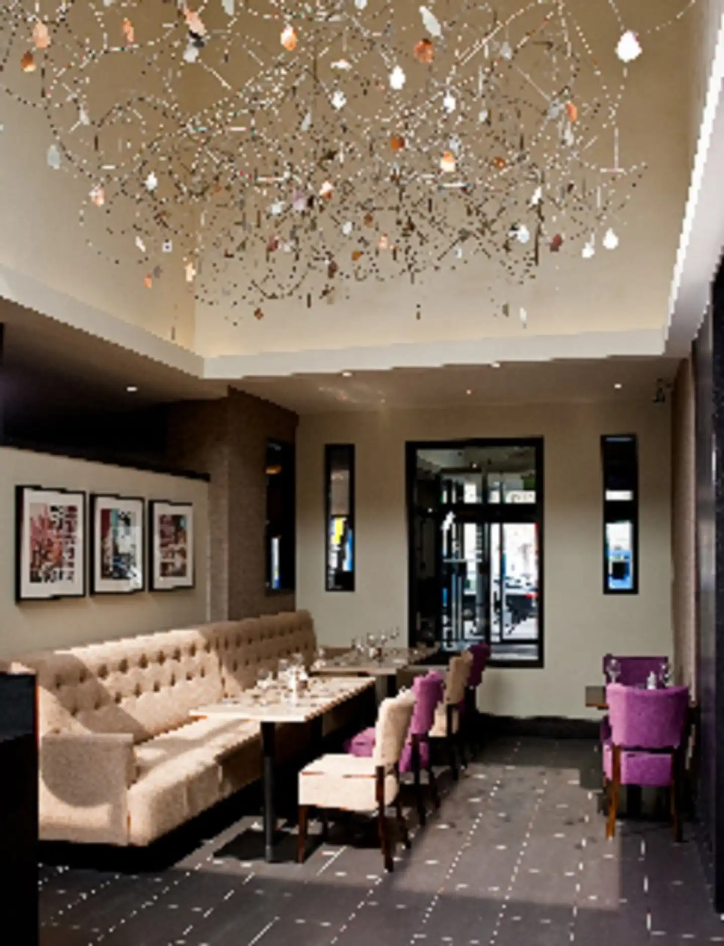 Leonardo Hotel Dublin Christchurch Lobby