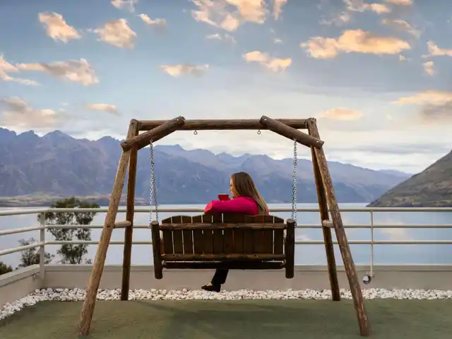 Mercure Queenstown Resort Strand