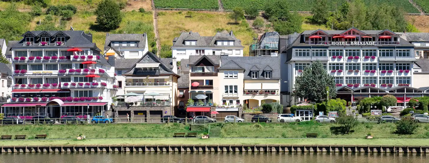 Moselstern-Hotel Brixiade & Triton Aussenansicht