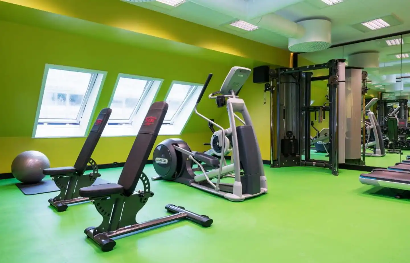 Thon Hotel Terminus Sport und Entertainment
