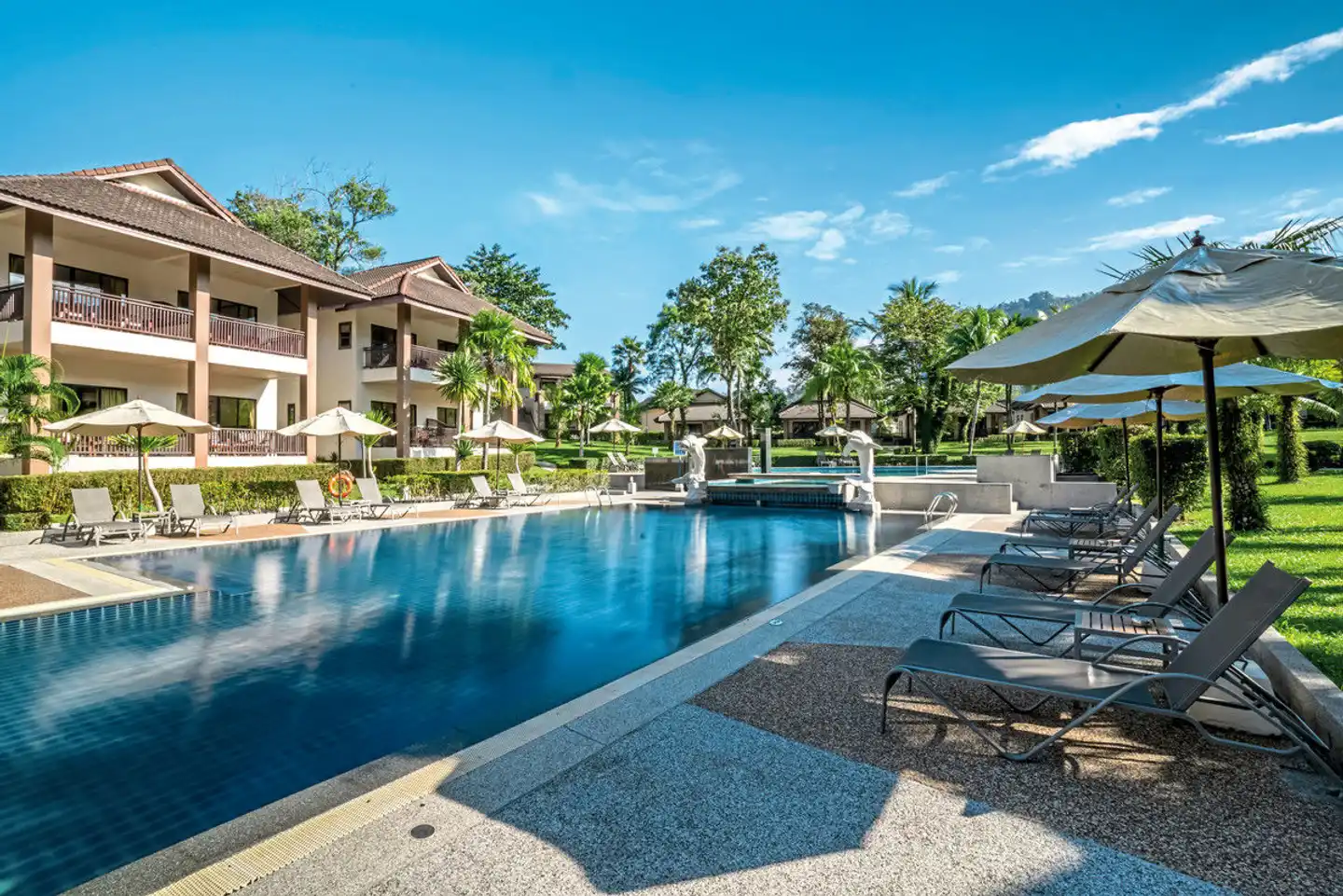 The Leaf Oceanside by Katathani Resort Pool