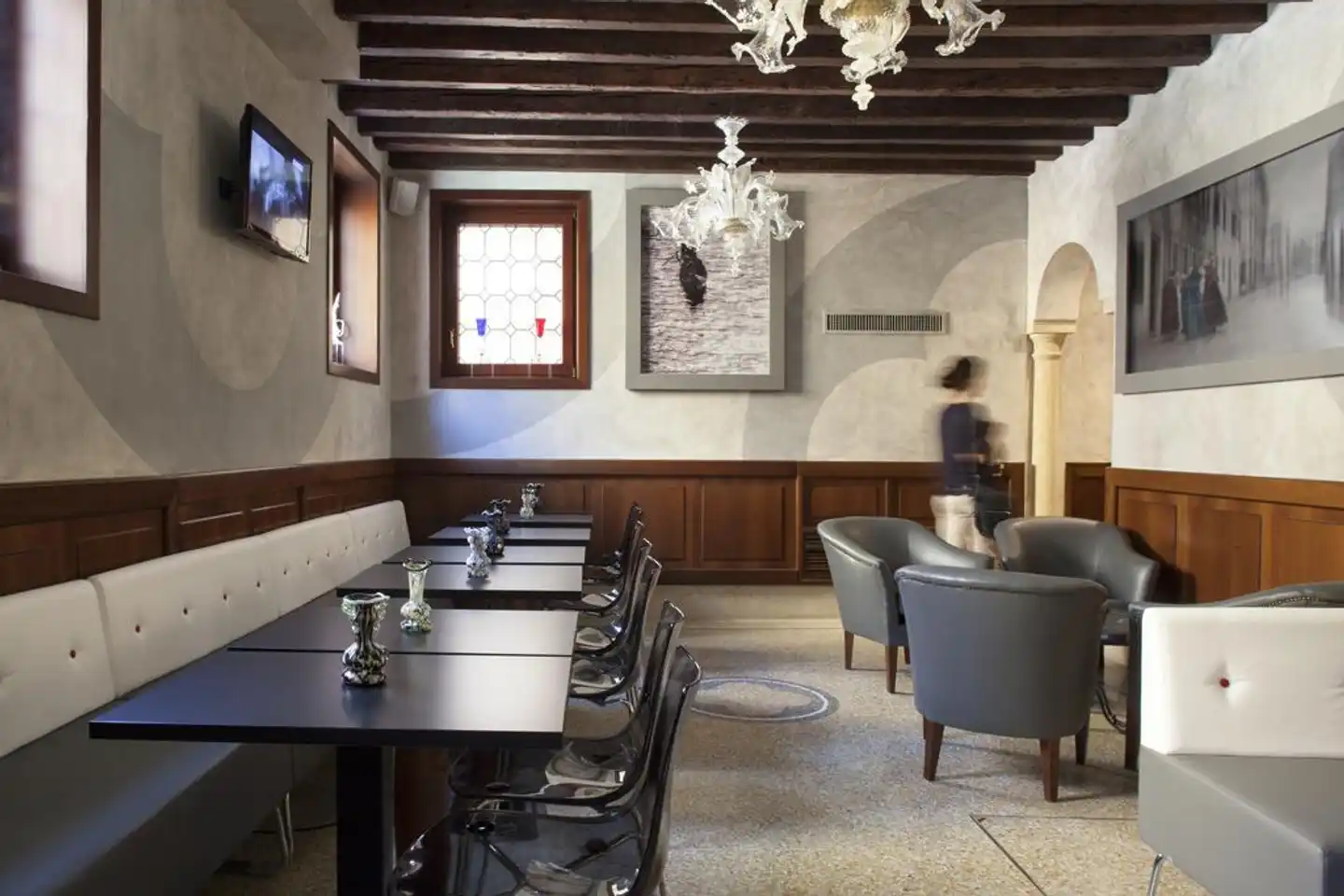 Ca' D'Oro Bar