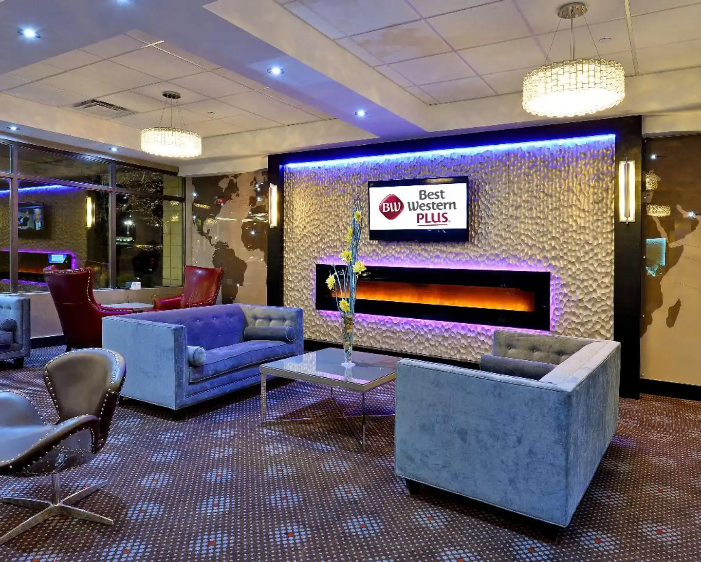 Best Western Plus Toronto Airport Hotel Lobby