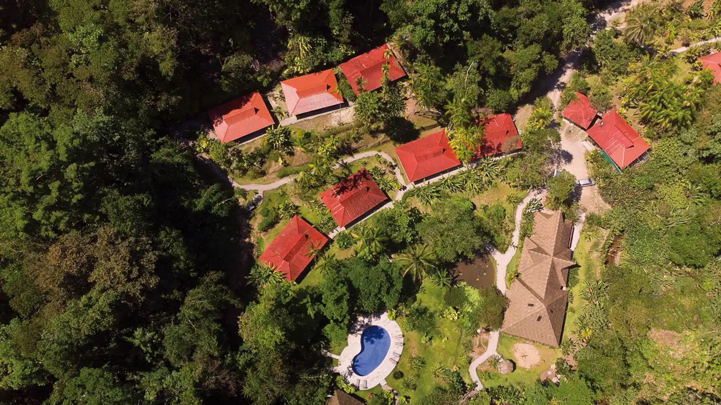 Esquinas Rainforest Lodge Aussenansicht